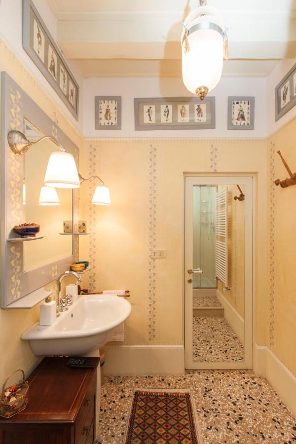 Explore Venice From A Sophisticated Hideaway In San Polo מראה חיצוני תמונה